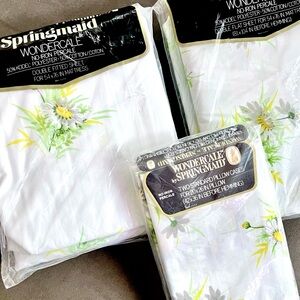 Springmaid Wondercale White Daisies Double Sheet Set - Vintage 1970's - New